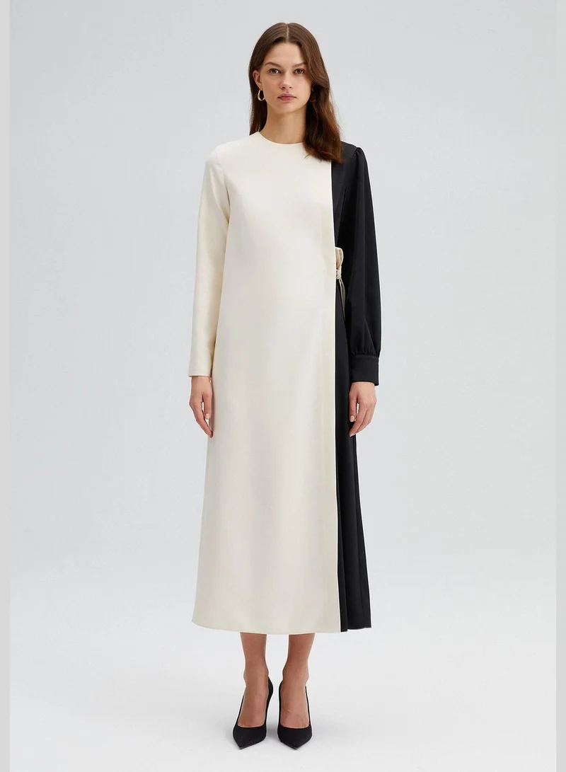 Touche CONTRAST COLORED DRESS