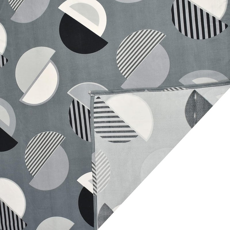 BSB مجموعة كينغستون من BSB HOME - ملاءات سرير بحجم كينغ الترا مع 2 غطاء وسادة بحجم كينغ | ملاءات فاخرة ناعمة، قابلة للتنفس، مقاومة للانكماش (مجموعة مكونة من 3 قطع، 108X108 بوصة أو 274X274 سم، أبيض وأسود، قطن) - Image 3