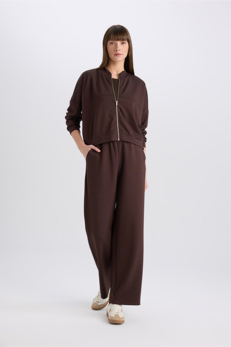 DeFacto Woman Basic Elastic Waist Wide Leg Sweatpants - Image 4