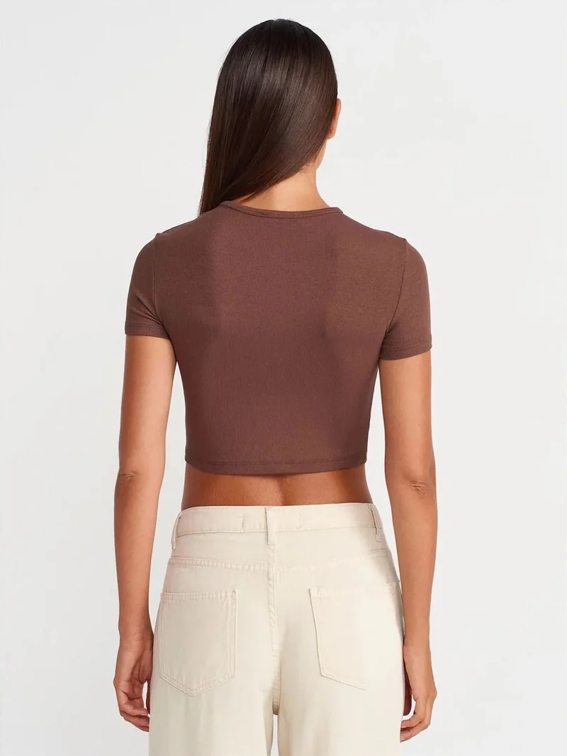 ديلفين Dilvin Slim Fit Crop Blouse With Buttons