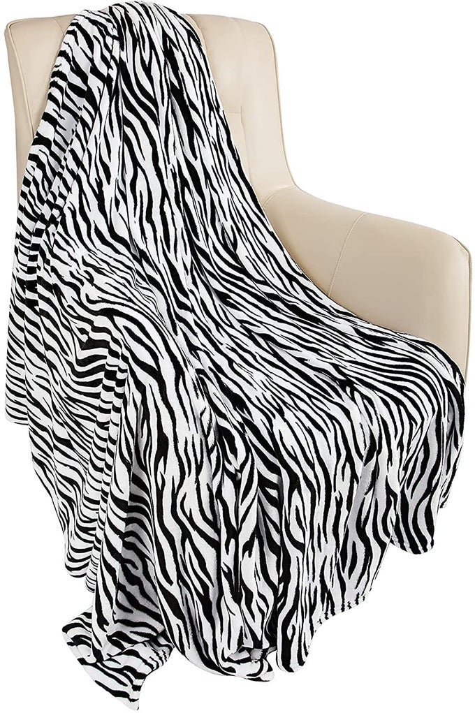 FLANNEL FLEECE THROW BLANKET FOR COUCH ZEBRA BLANKET BLACK AND WHITE FOR ADULT LIGHTWEIGHT WARM COZY SOFT BLANKET FOR BED SOFA 260GSM SUITABLE FOR ALL SEASONS BLACK ZEBRA50X60INCHES