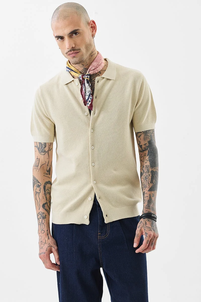 سنيتش قميص بيج بقصة ضيقة محبوك مسطح