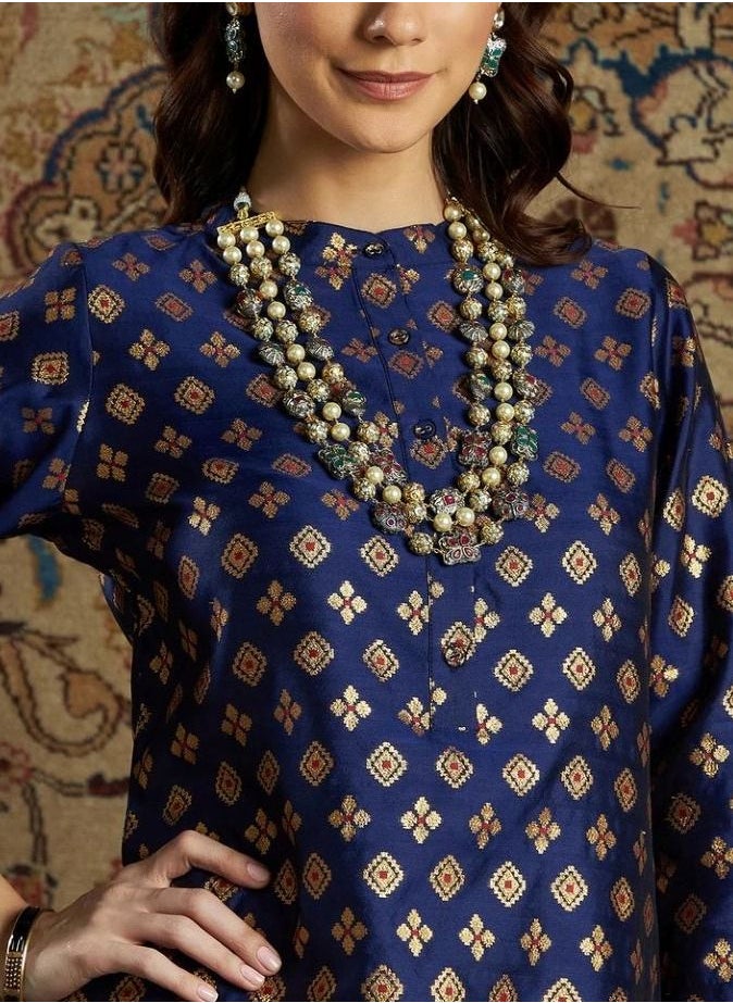 SASSAFRAS - Navy Geometric Brocade Kurta With Red Palazzo Pants - Image 1
