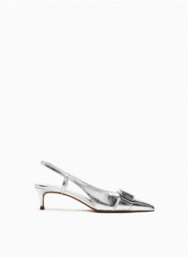 Generic - Silver pointed high heels - Image 1