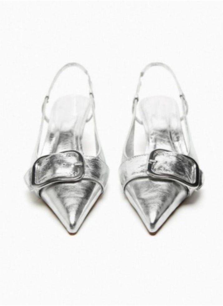 Generic - Silver pointed high heels - Image 1