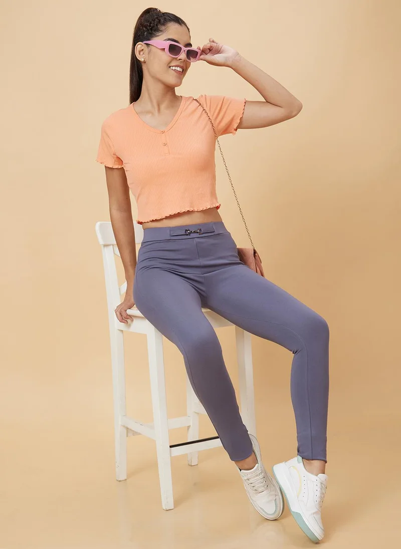 globus Globus Women Peach V-Neck Regular Crop Top