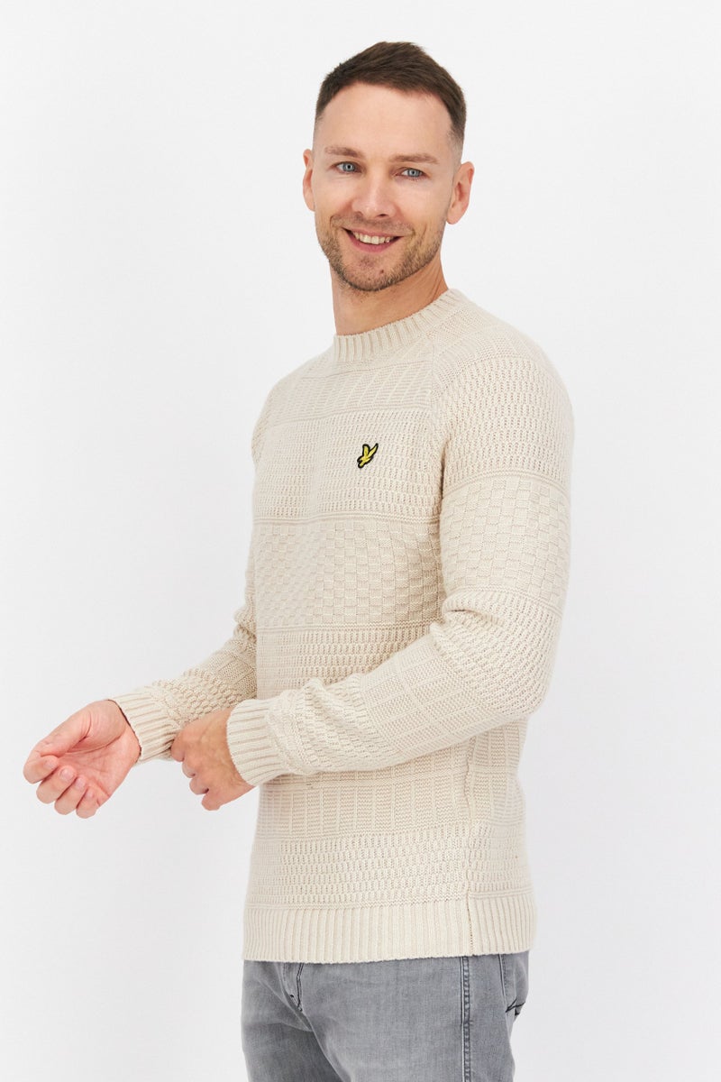 Lyle & Scott سويت شيرت رجالي بأكمام طويلة وياقة دائرية مع شعار مطرز، توب - Image 3