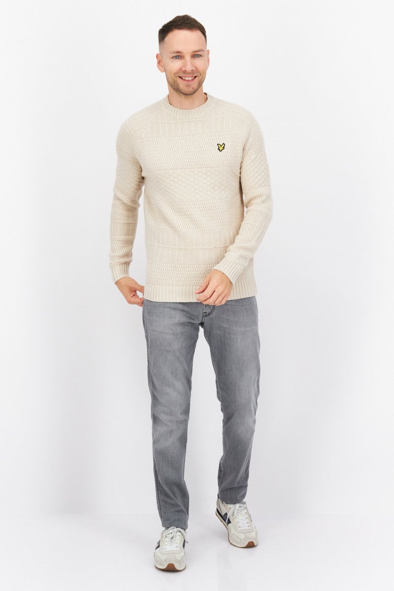 Lyle & Scott سويت شيرت رجالي بأكمام طويلة وياقة دائرية مع شعار مطرز، توب - Image 4