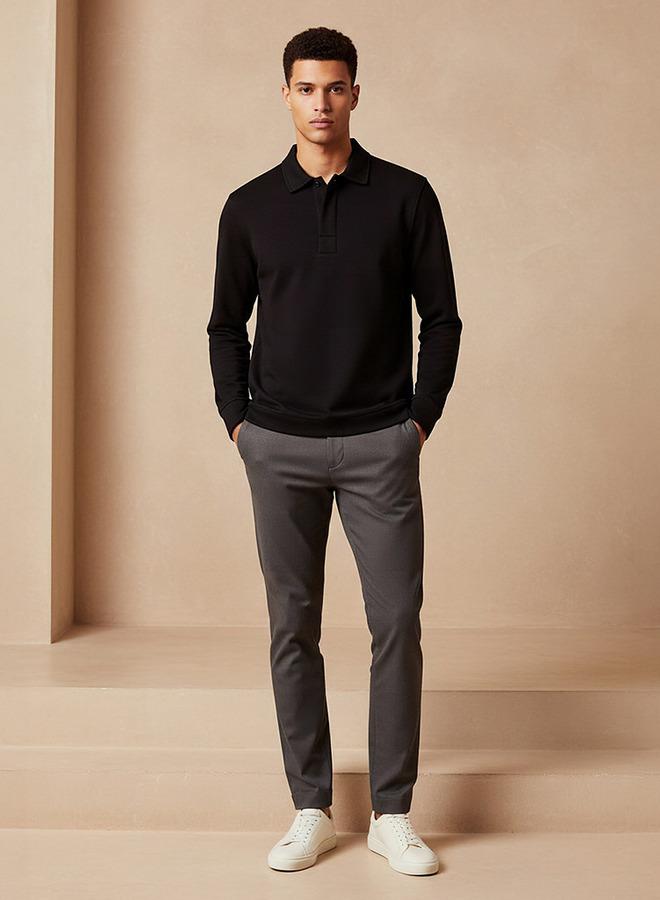 ايكونيك كنزة بياقة بولو أيقونية بنسيج مميز وأكمام طويلة - Image 2