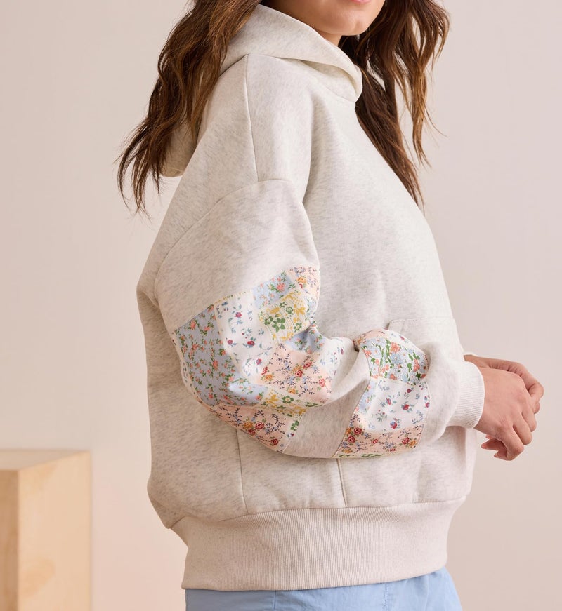 Yojeasrio Cute Hoodies for Teen Girls Floral Embroidered Patchwork Hoodie Y2k Oversized Pullover Sweatshirt Preppy Streetwear Fall Aesthetic Grey - Image 3