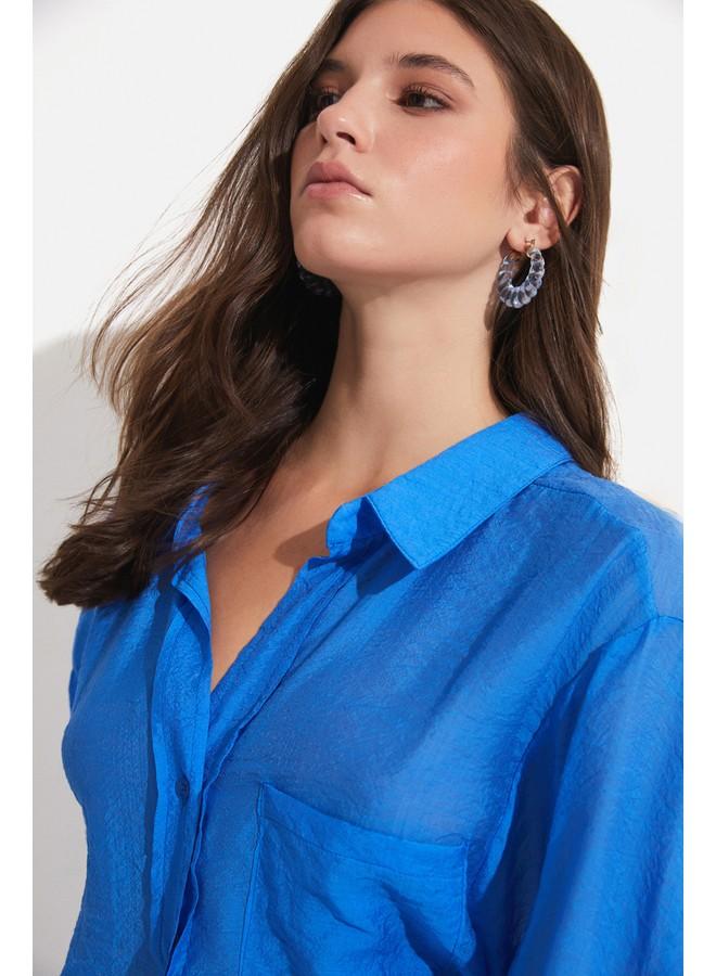 جون قميص نسائي من الفيسكوز أزرق مفصل بجيوب - Image 3