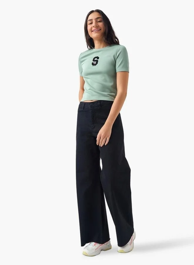 SP Characters Snoopy Embroidered T-shirt with Short Sleeves