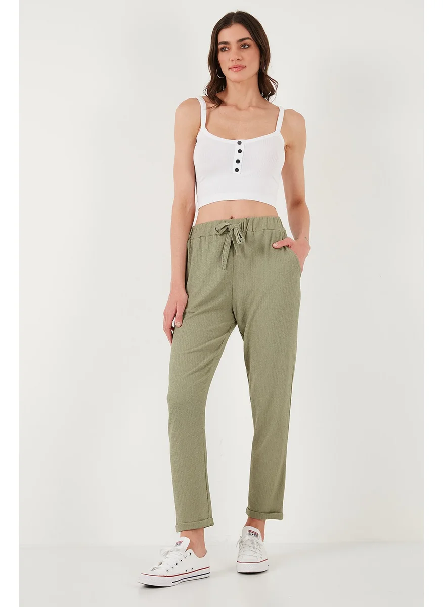 Lela Waist-Tie Pocketed Short-Leg Slim-Fit Trousers Women's Trousers 5869017