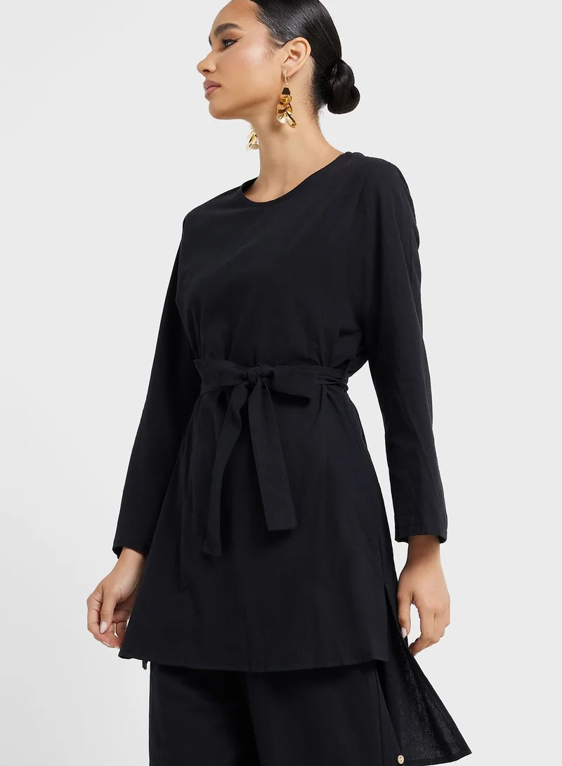 Khizana Belted Tunic And Pant Set