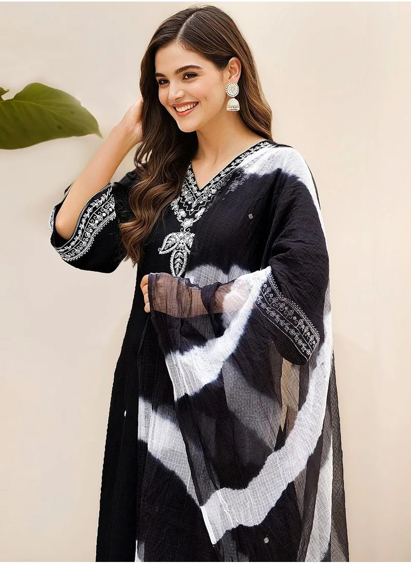آي شين Women's Black Rayon Embellished Tunic Full Length Casual Straight Fit Kurta Set