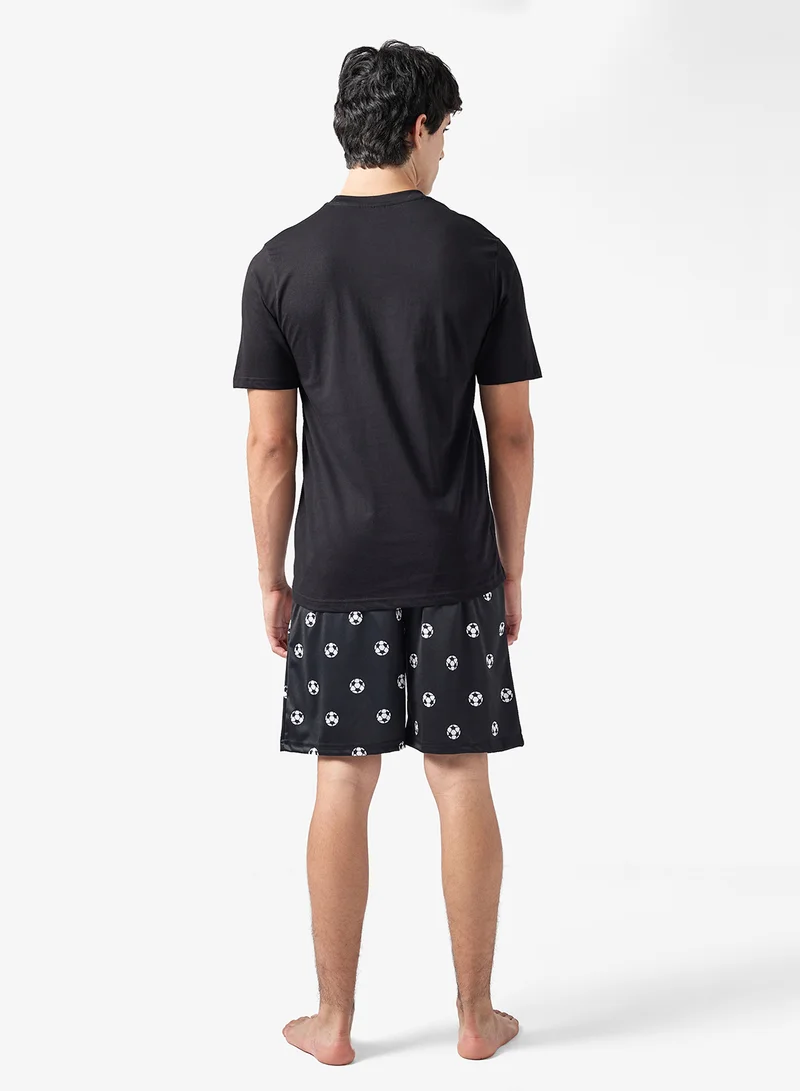 سفنتي فايف طقم بيجامة تي شيرت وشورت