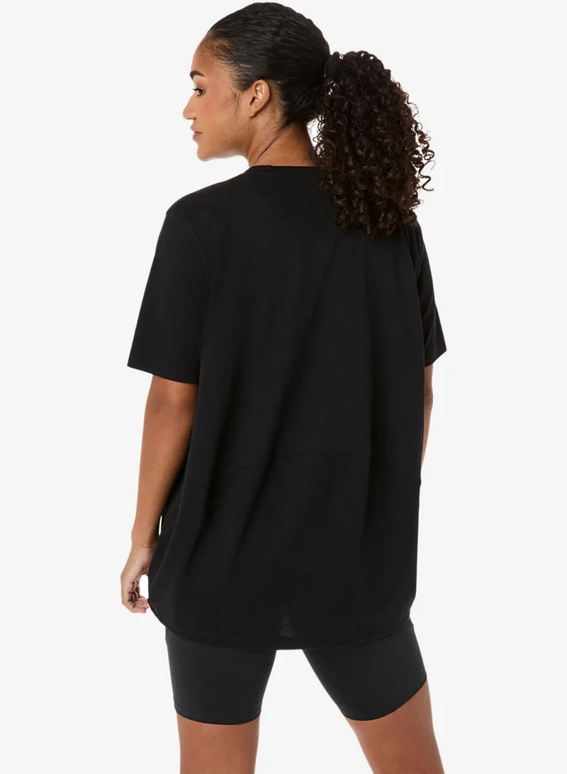asics Nagino Oversized T-Shirt