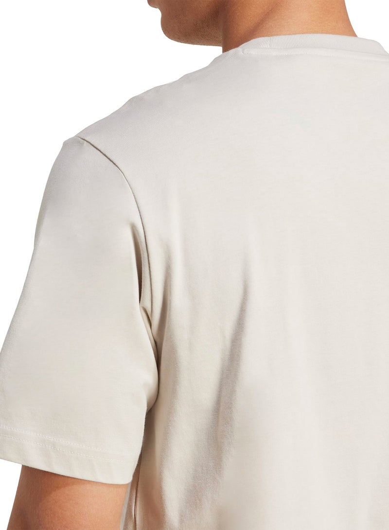 adidas تيشيرت برسومات جامعية - Image 4