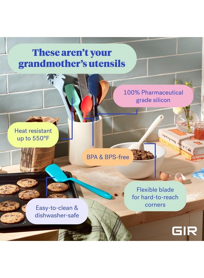 جير مجموعة أدوات المطبخ GIR: Get It Right المصنوعة من السيليكون الفاخر، والمكونة من 5 قطع - أدوات مطبخ غير لاصقة ومقاومة للحرارة للطهي والتقديم - ملعقة مسطحة من السيليكون، وقلاب/مقلاة، وملعقة مسطحة - لون أسود (GIRBDLE5UP111BLK)  - Image 1
