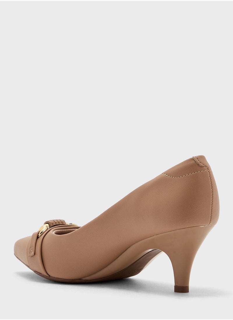 Beira Rio - Melissa Pointed Toe Mid Heel Pumps - Image 1