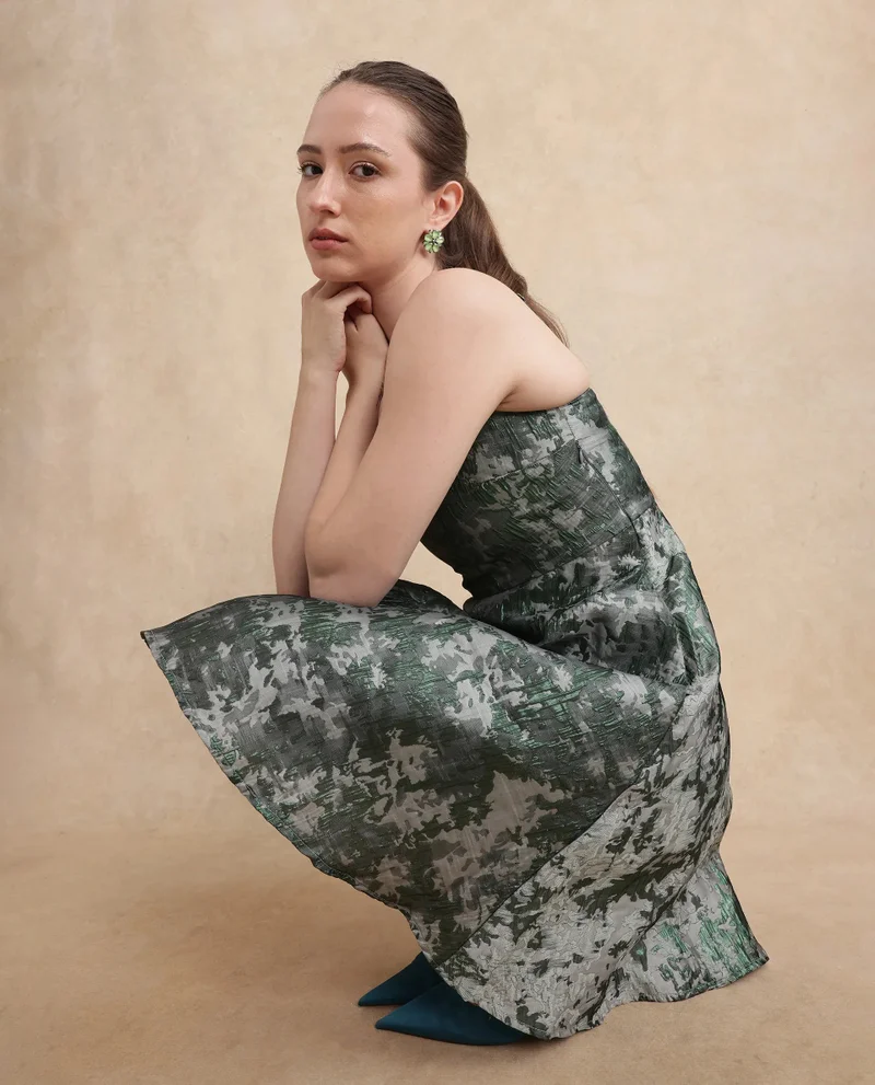 Rareism Rareism Women Davao Metallic Green Viscose Fabric Sleeveless Shoulder Straps Zipper Closure Fit And Flare Knee Length Jacquard Dress