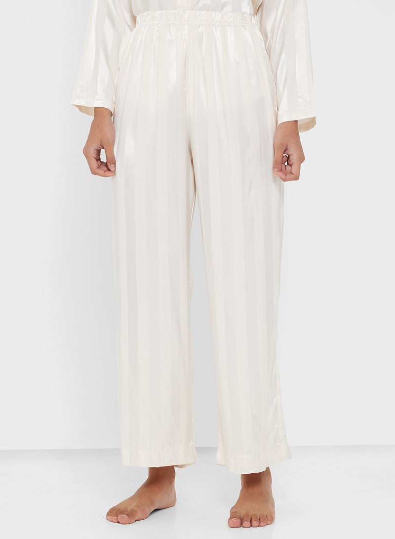 Khizana Striped Pyjama Set - Image 4