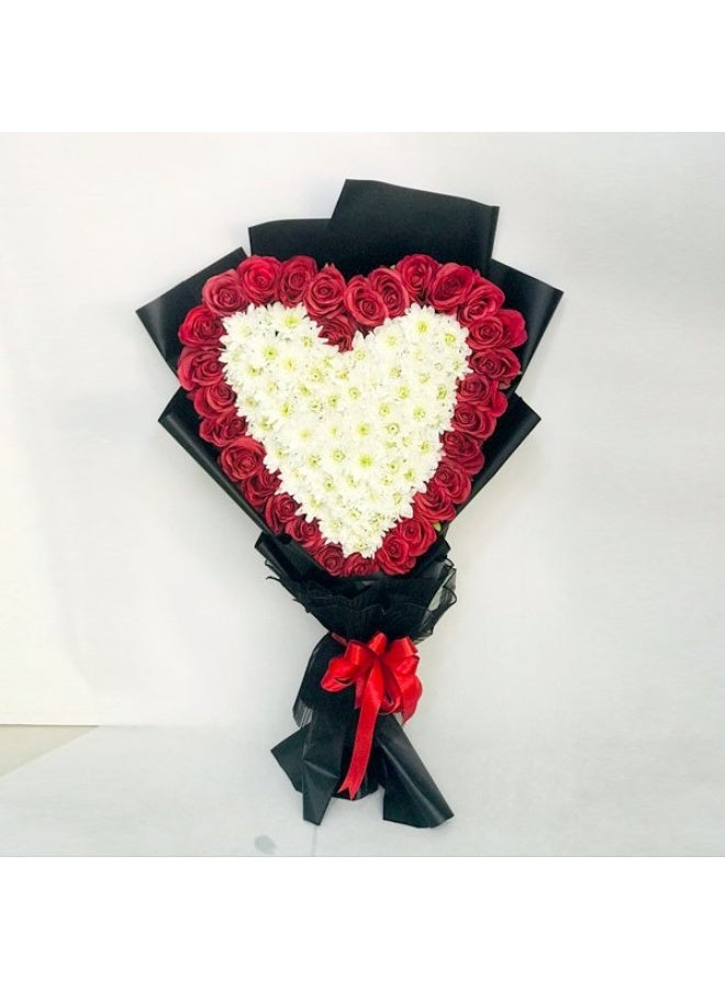 Carmel Flowers Heart In Black Wrapping
