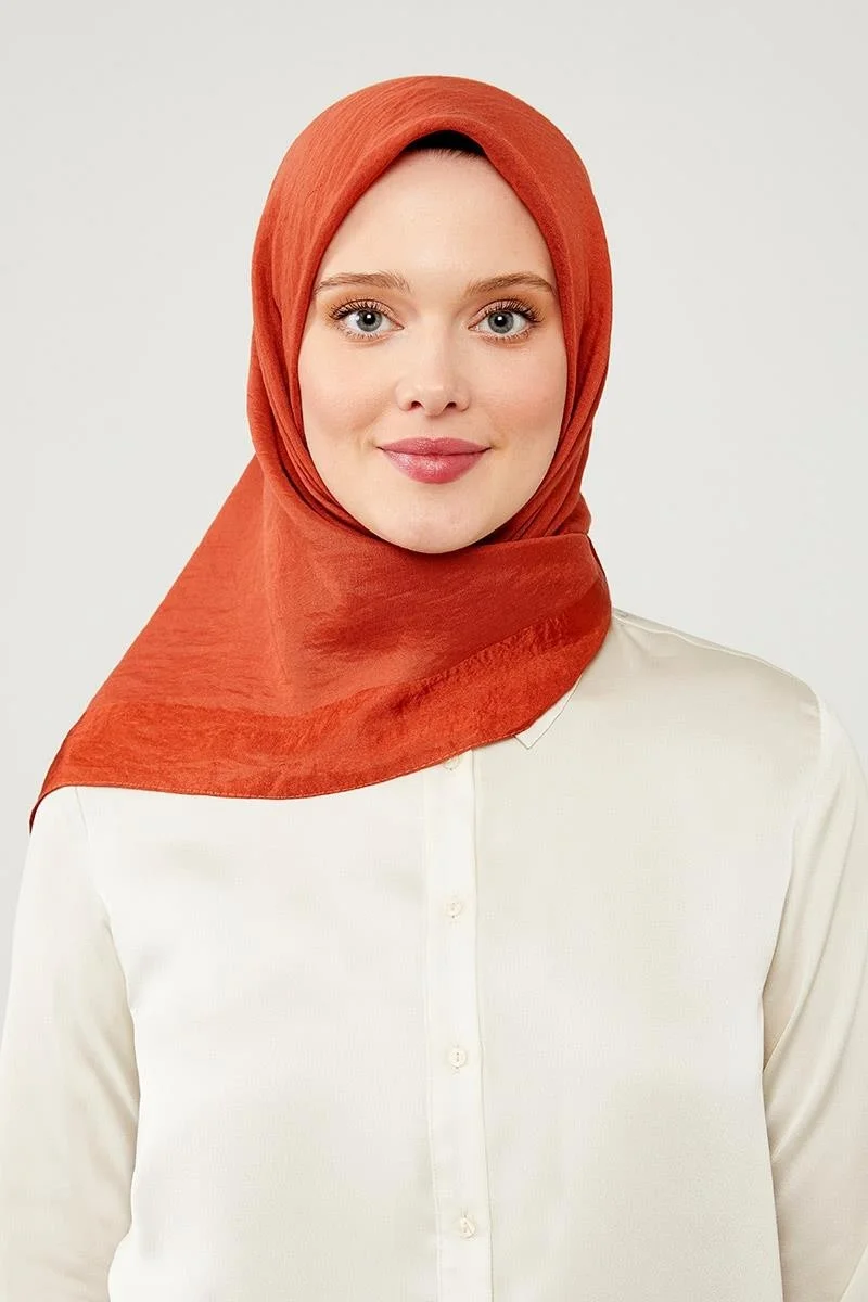 Levidor Brick Havana Scarf