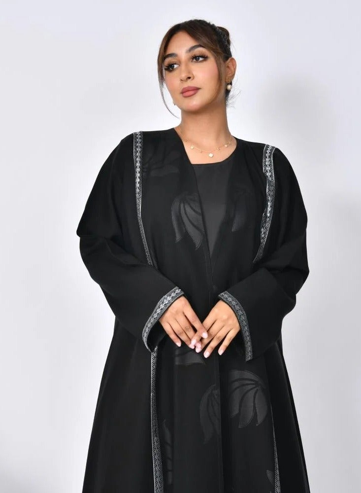 beyond abaya Black wrap abaya with a flared design, made of two fabrics, decorated with a tulle - Image 1