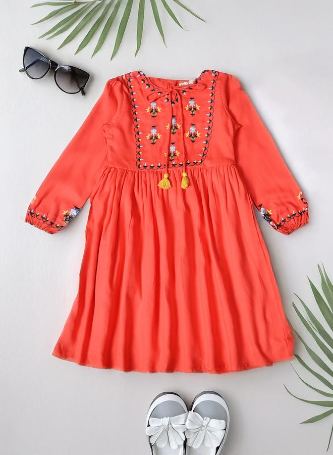 بيلا مودا فستان قطني مطرز - Image 1