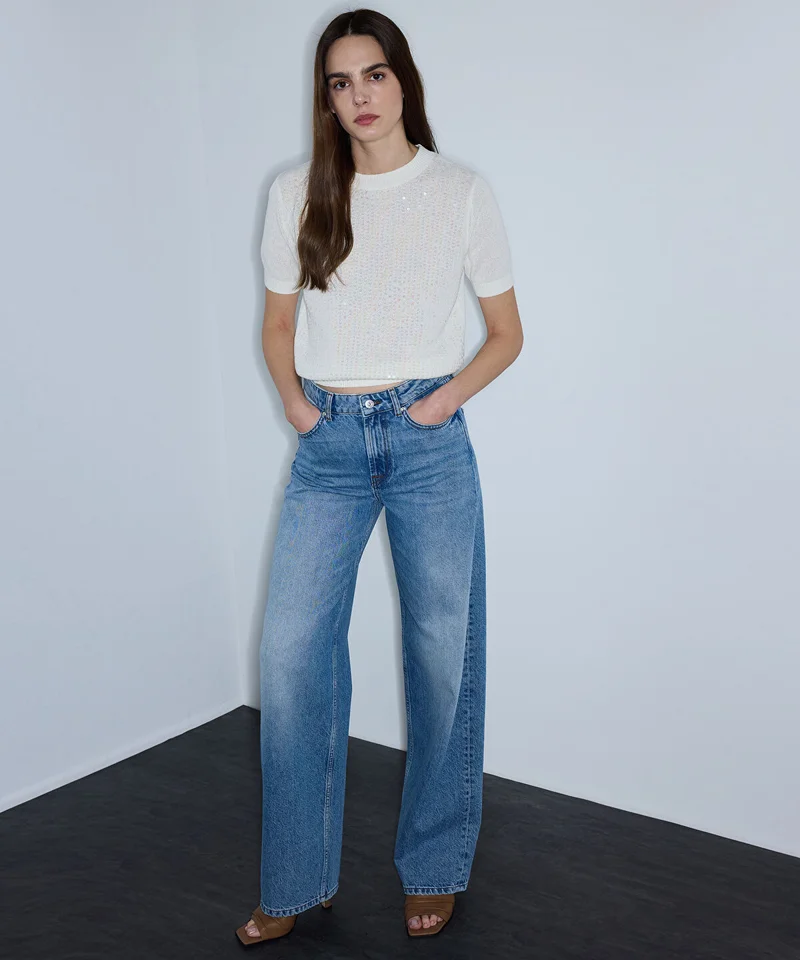 ابيكول Sequinned Knit Top