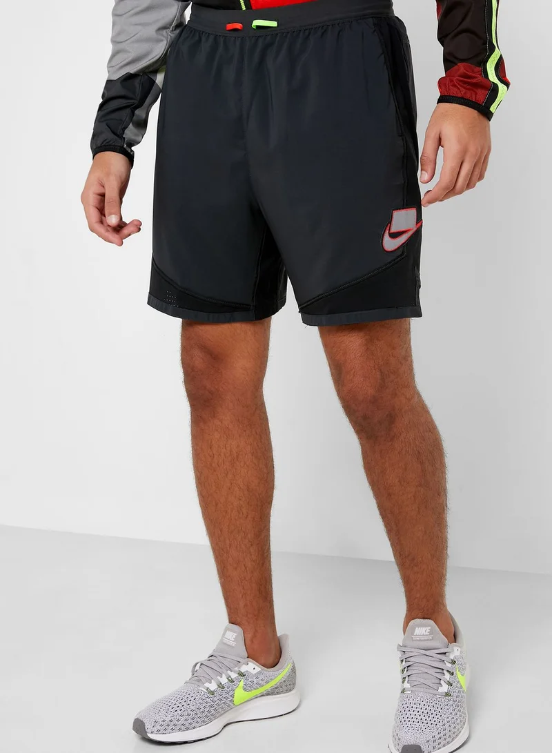 Nike Logo 7" Shorts