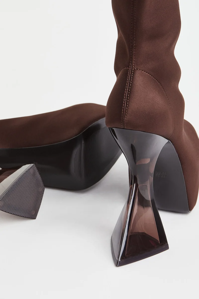 اتش اند ام بوت ساتان سميك النعل