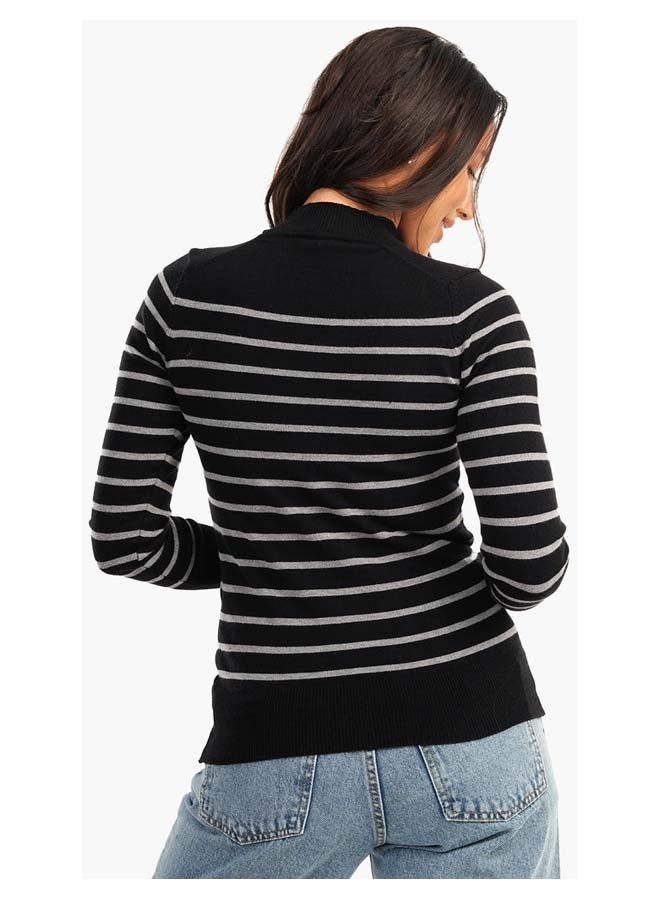 Carina Pullover with Horizontal Stripes - Image 3