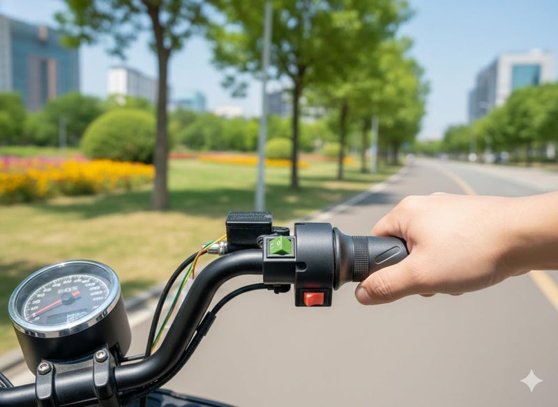 AAKICHI Electric Scooter Handlebar Throttle Grip Set, Black Ergonomic Design with Power Switch, Wired Control System for Okinawa Praise Scooter - Image 5