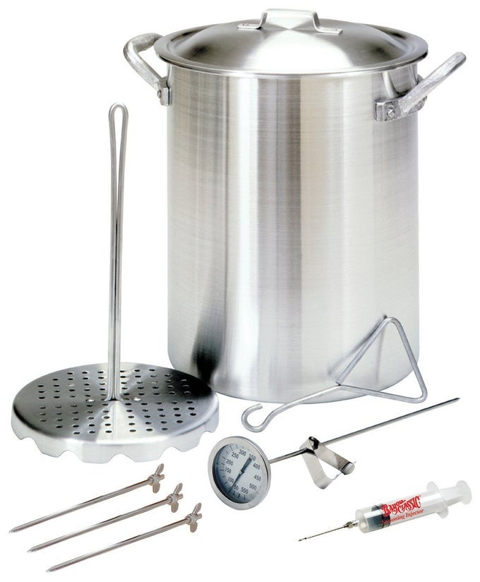 3025 30QT ALUMINUM TURKEY FRYER SET FEATURES 30QT ALUMINUM TURKEY FRYER POT PERFORATED POULTRY RACK HOOK 12IN STAINLESS THERMOMETER 1OZ SEASONING INJECTOR