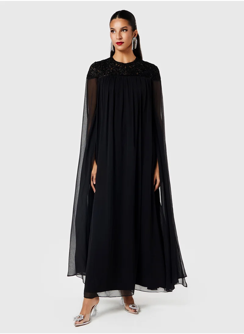 ثريدز باي اجوني Chiffon Cape Dress