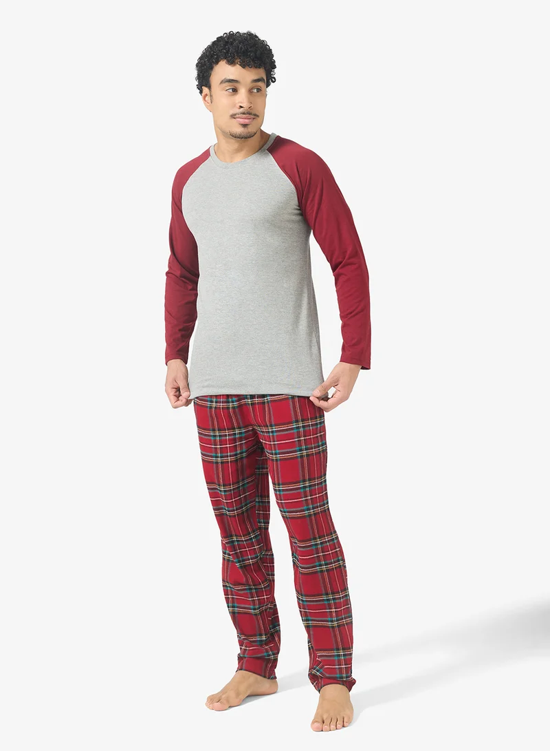 Nightwear T-Shirt & Pants Set