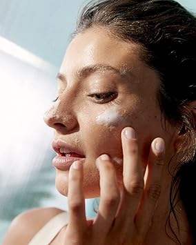 Nivea NIVEA Derma Skin Clear Gel 150ml Facial Cleanser for Imperfect Skin with Vegan Formula Pore Cleanser - Image 4