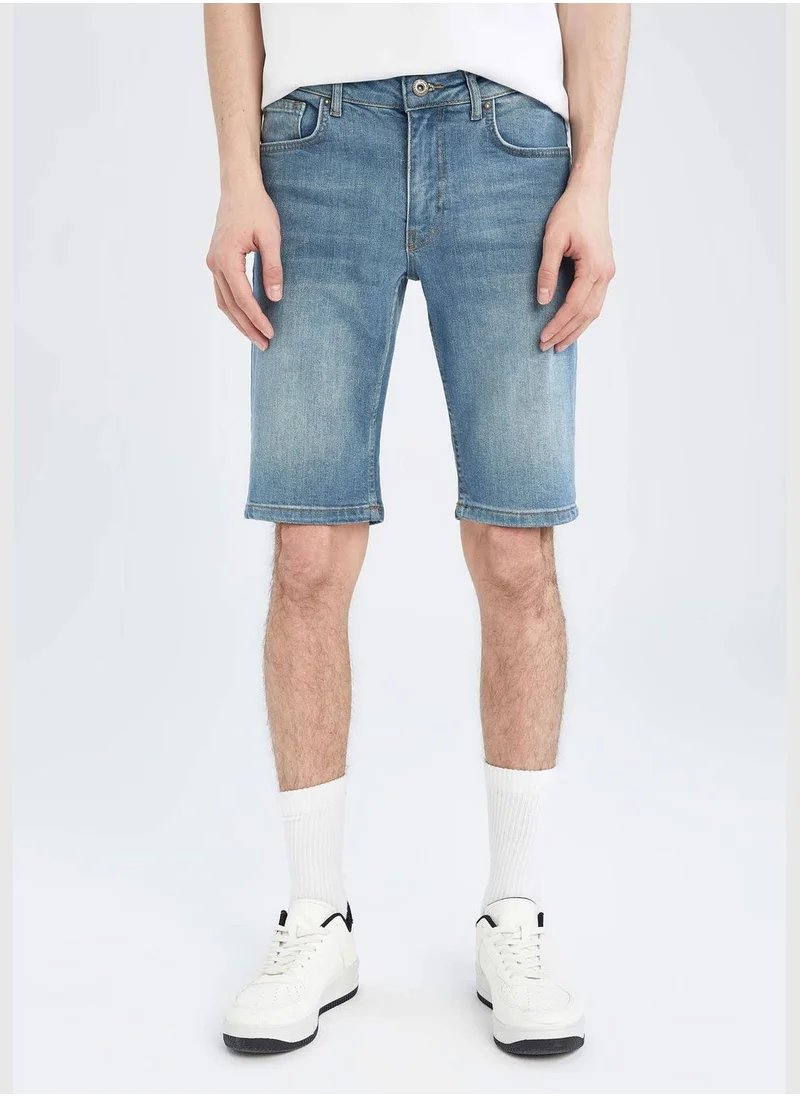 ديفاكتو Skinny Fit Bermuda Short