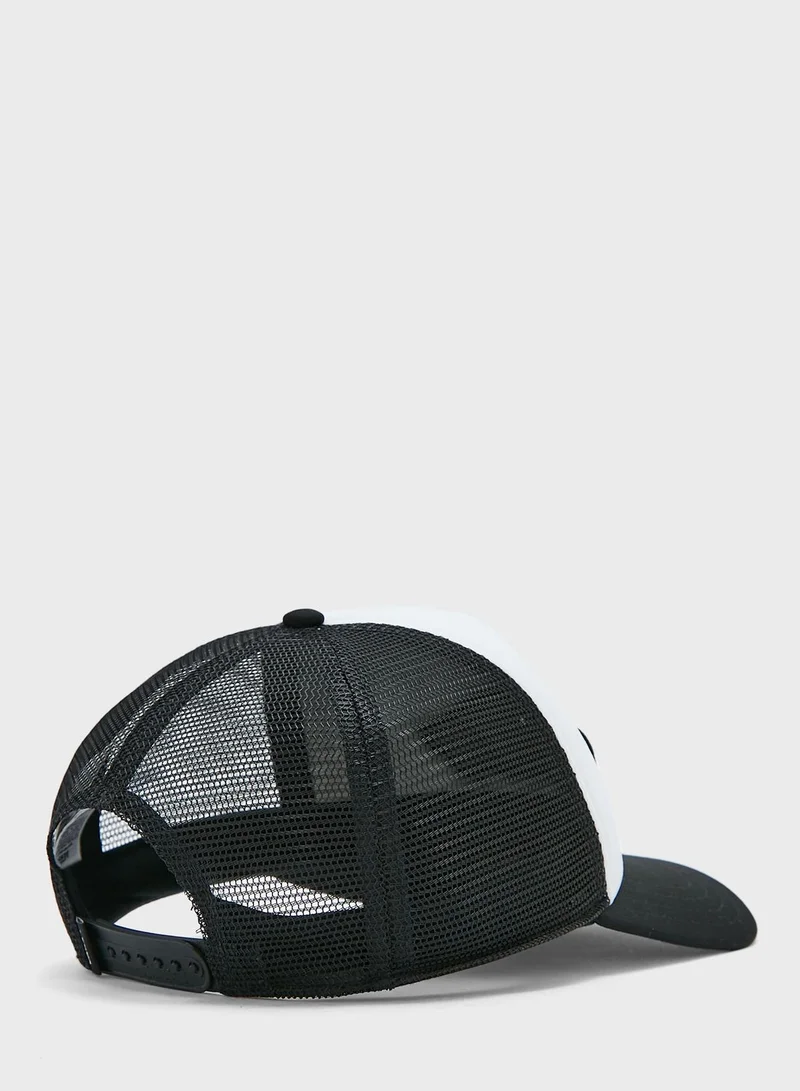 VANS Classic Patch Curved Bill Trucker