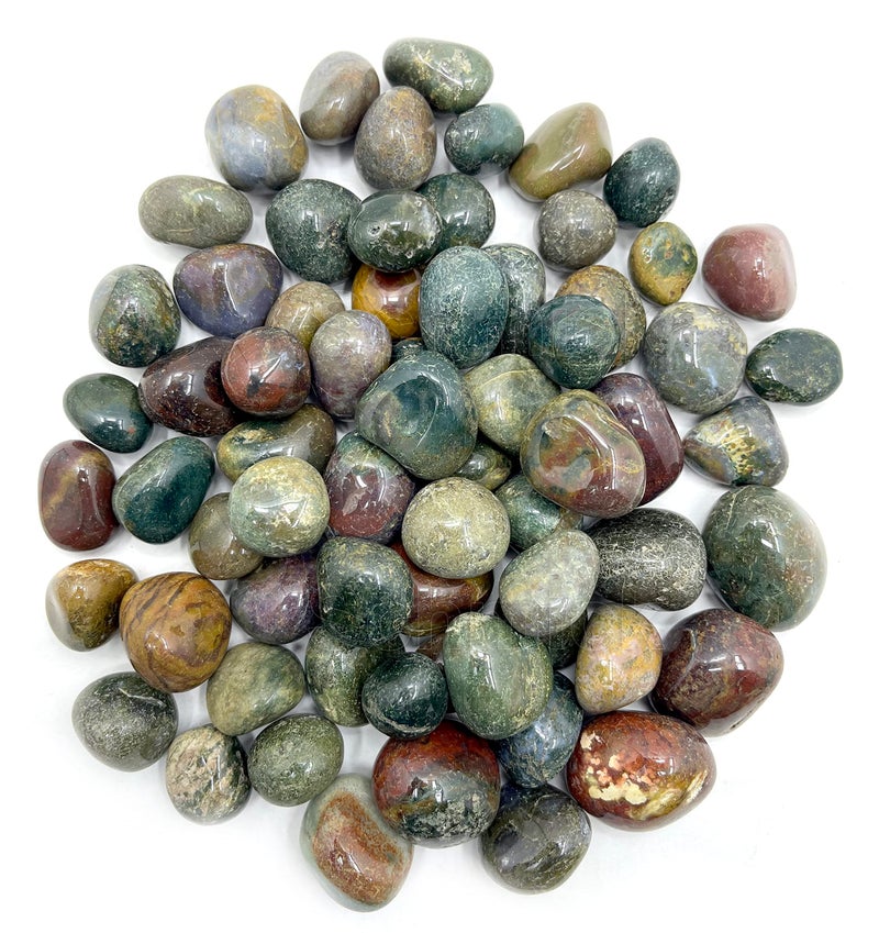 Schmick 1 Kg Fancy Pebbles Stones for Plants Pots, Decoration, Garden, Aquarium Fish Tank, Fountain, Home and Table Decor (1 Kg, Fancy Pebbles) - Image 1