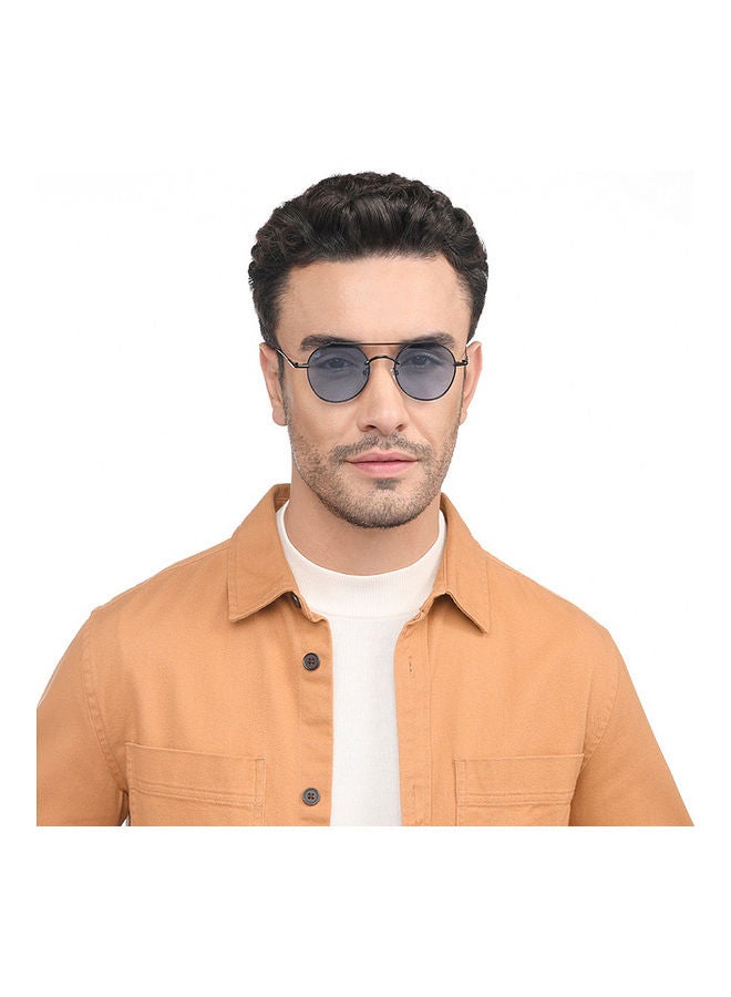 فينسينت تشيس نظارة شمسية للجنسين بتصميم دائري - VC S15772 - مقاس العدسة: 49 مم - Image 3