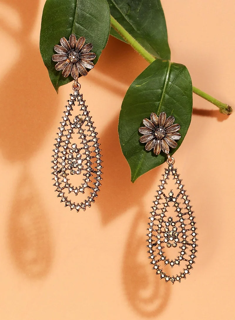 SOHI Daisy Cluster Teardrop Artificial Drop Earring Jewellery