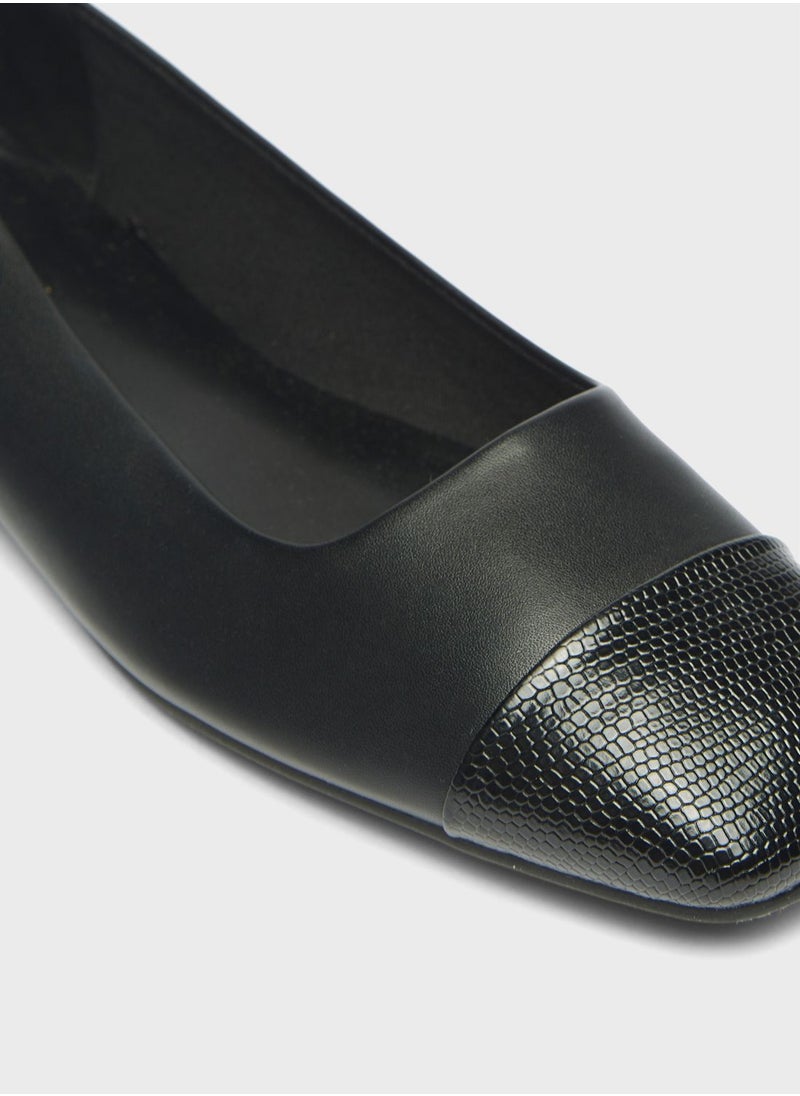 Celeste - Close Toe Flat Ballerinas - Image 1