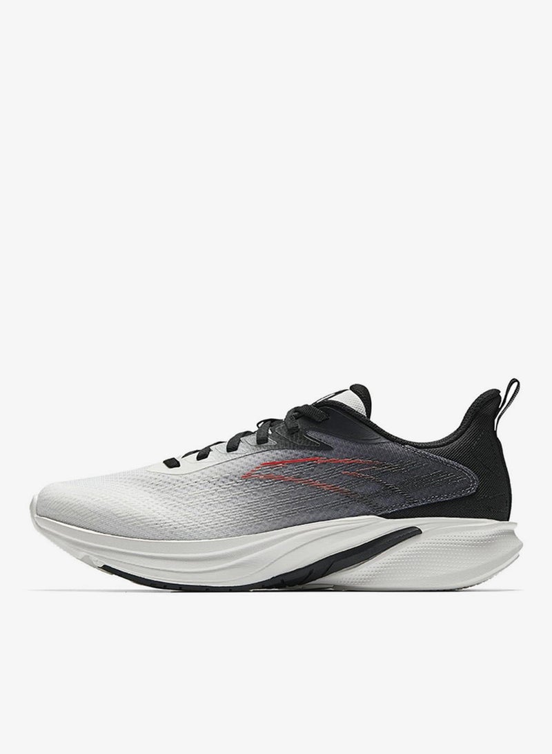 انتا أحذية رياضية للمشي والجري - Image 1