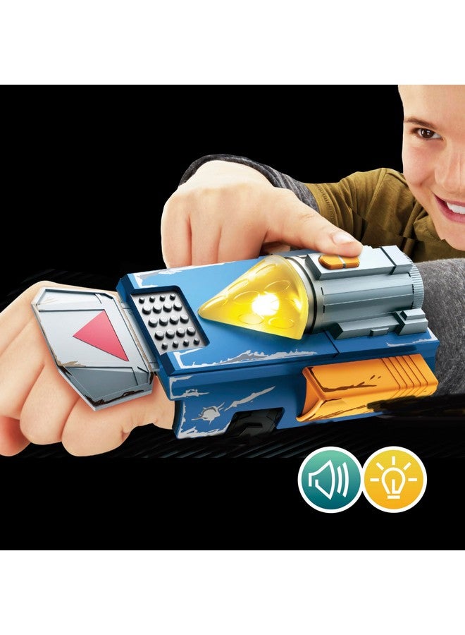 STAR WARS STAR WARS The Mandalorian Dual Attack Gauntlet, Interactive Electronic Role Play with Lights & Sounds, Toys for 5 Year Old Boys and Girls - Image 4