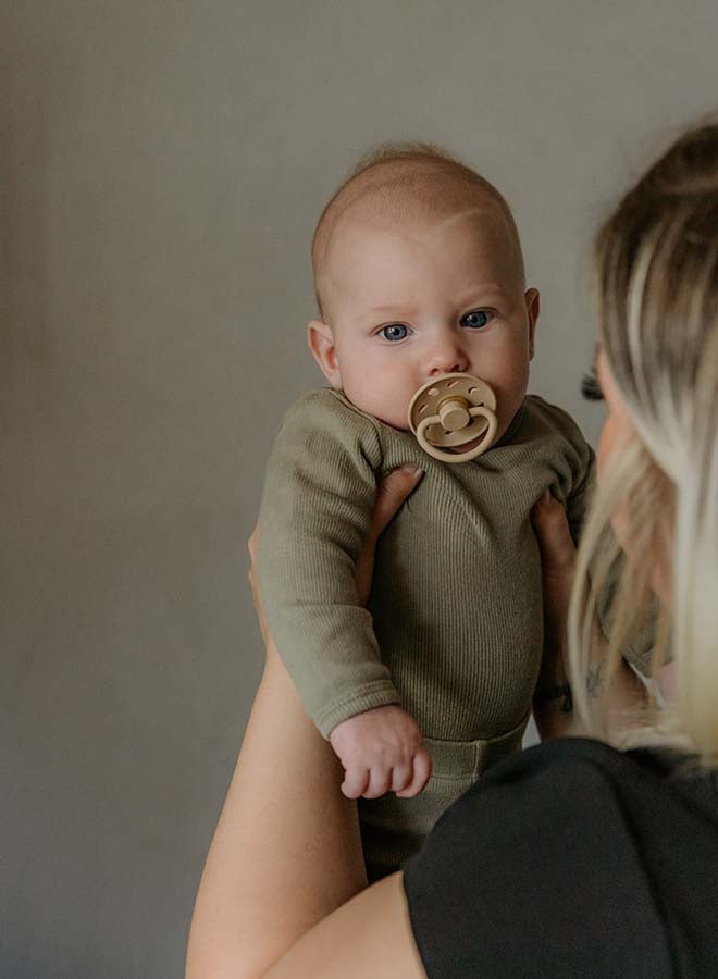 FRIGG Moon Phase Silicone Baby Pacifier 6-18M 1-Pack Twilight Mauve - Size 2 - Image 4