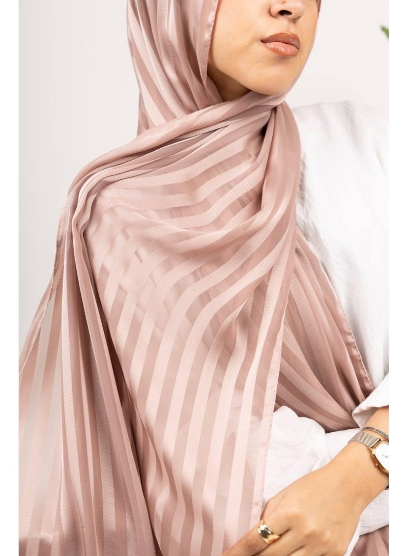 LA VELATA Lined Satin Chiffon Scarf - Image 2