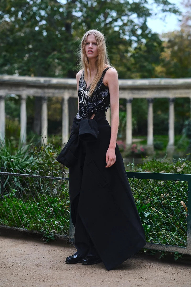 اتش اند ام Bow-Detail Sequined Top